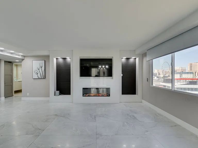 205 E Harmon Ave #1012 — Photo 7