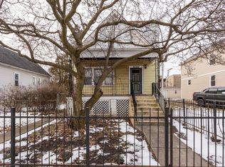 7006 S Loomis Blvd, Chicago, IL 60636