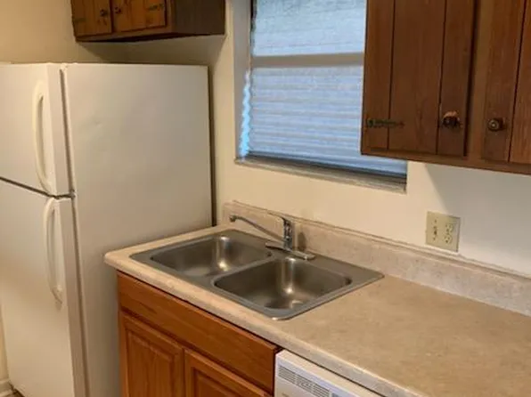 230 W Minnesota Ave APT 3, Macclenny, FL 32063