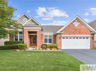 17 Kings Mill Rd, Monroe Township, NJ 08831