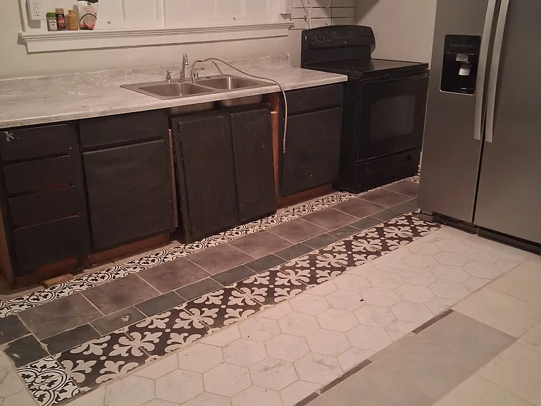 215 Maple St — Photo 7