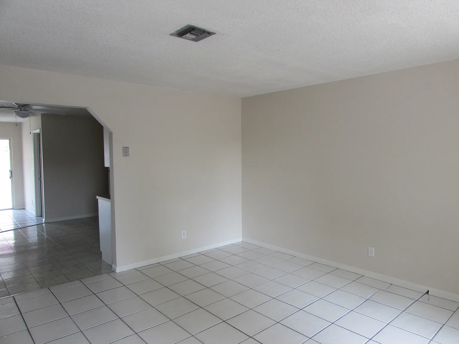 2 bed, $1,750 — Photo 3