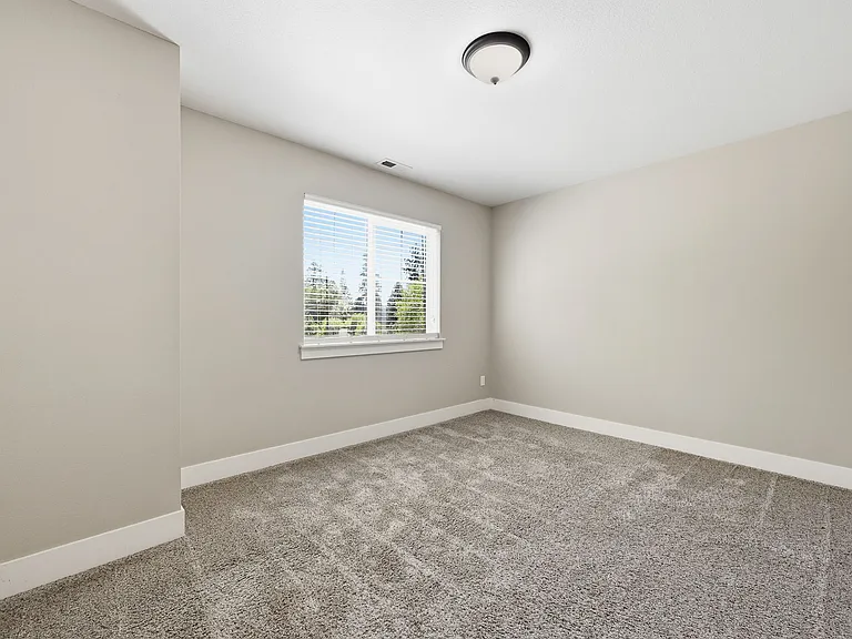 1064 SE Leonel Ln — Photo 27