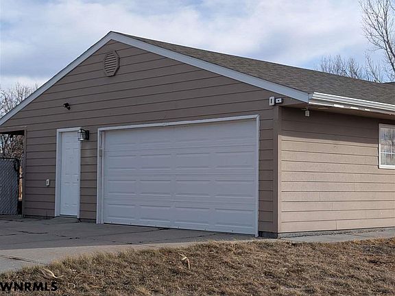 4th image of 4313 Cottonwood Ave