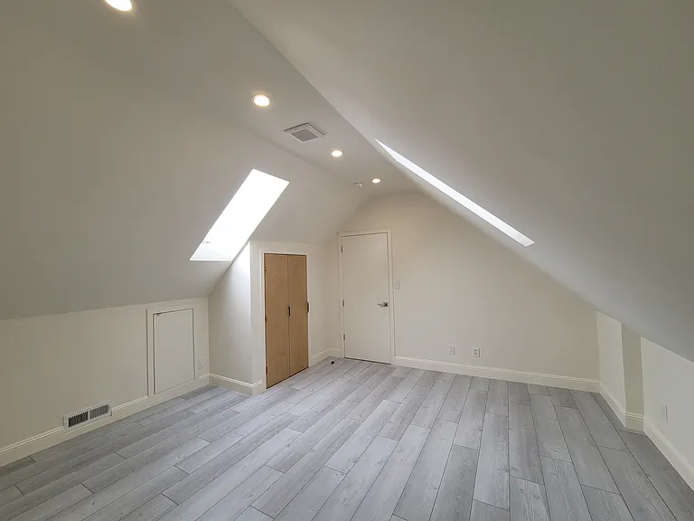 2014 Clement St #B — Photo 33