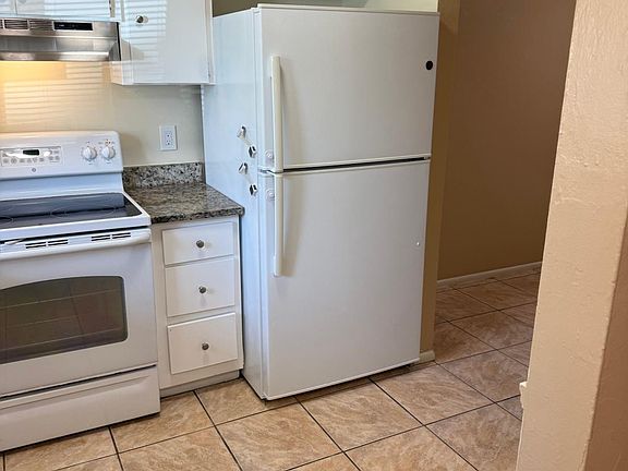 2nd image of 2680 Park Windsor Dr APT 509