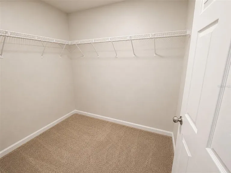 1352 Derry Ave — Photo 22
