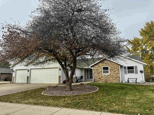 4029 Bordeaux Drive, Janesville, WI 53546