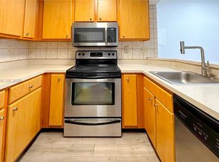 Marina Oaks Condo, Fort Lauderdale, FL 33315