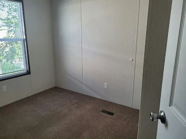 228 Cardinal Ln #228 — Photo 6