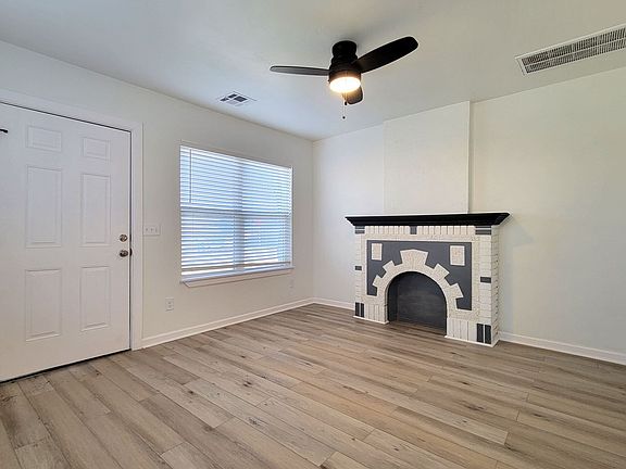 2nd image of 4701 N McKinley Ave #B