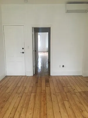 Rented by Dream Space Realty | media 26