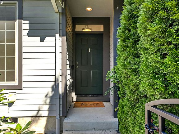 3rd image of 1035 SE Alika Ave