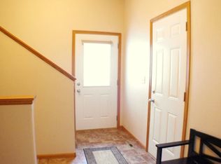1535 34th Ave S, Moorhead, MN 56560
