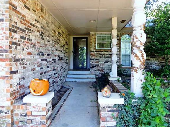 5th image of 1309 N Broadview Dr