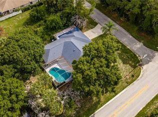 2065 19th Ave SW, Vero Beach, FL 32962