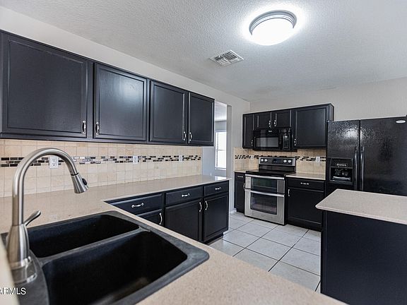 5th image of 662 W PALO VERDE Street