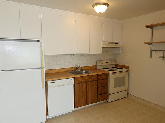 4th image of 4232 Judah St