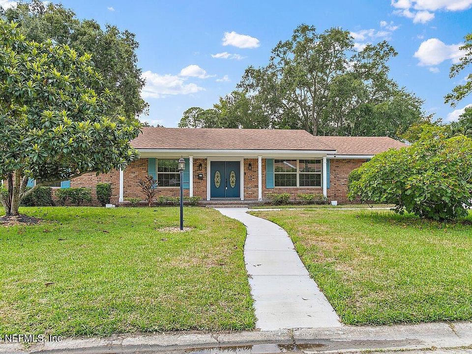 1st image of 6870 LA LOMA Drive