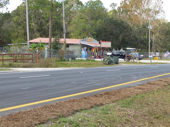 2nd image of 5010 Us Highway 17