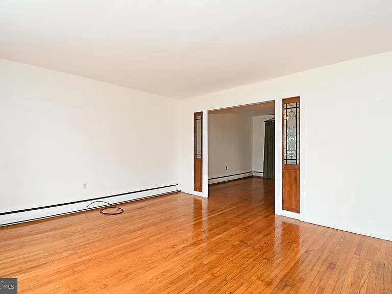 559 General Muhlenberg Rd — Photo 5
