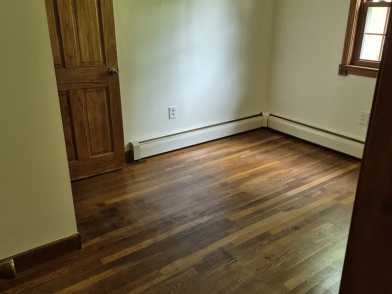 120 Second Crown Point Rd — Photo 15