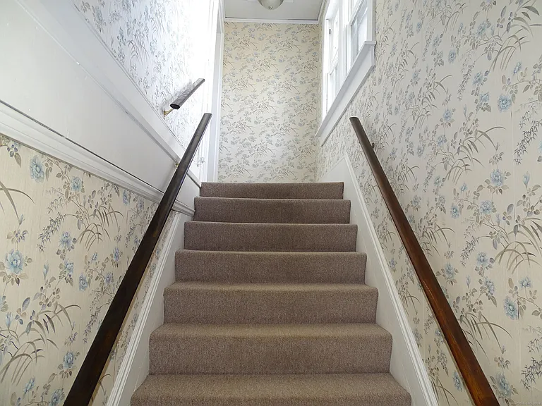 45 Olive St — Photo 24
