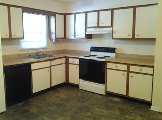 2912 Winter Gdn, Lexington, KY 40517