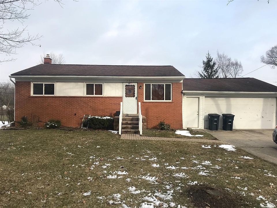 1st image of 3395 La Salle Dr
