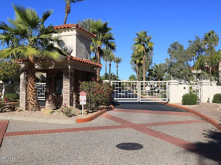 10080 E Mountainview Lake Dr #330 — Photo 32