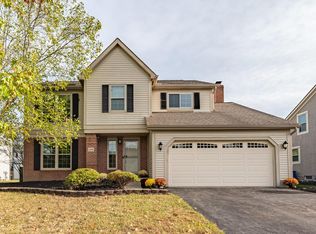 1360 Great Hunter Ct, Grove City, OH
