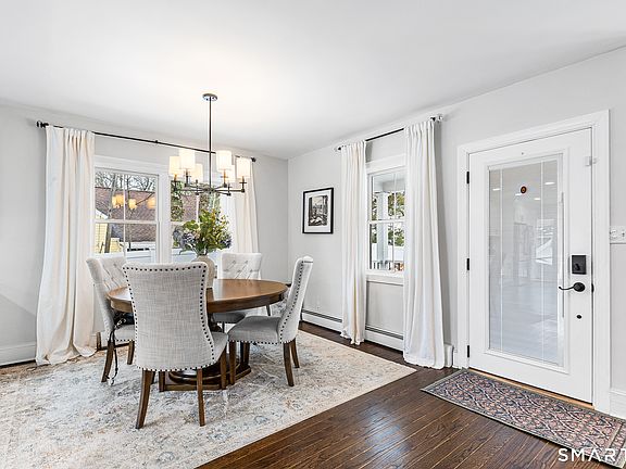 3rd image of 102 Hirsch Road