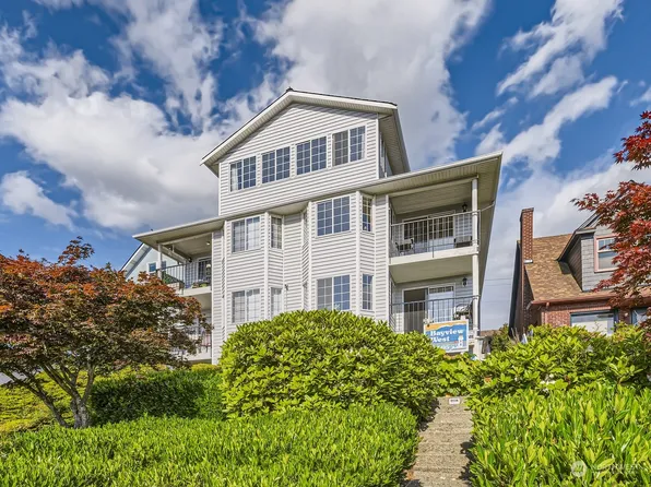 2605 Rucker Avenue #101, Everett, WA 98201
