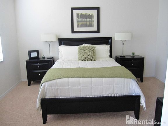 5th image of 3031 SE Lexington Lakes Dr