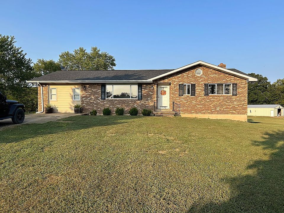 1st image of 182 Woods Pasture Dr