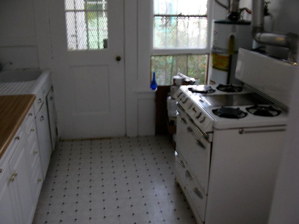 2nd image of 3418 19th St