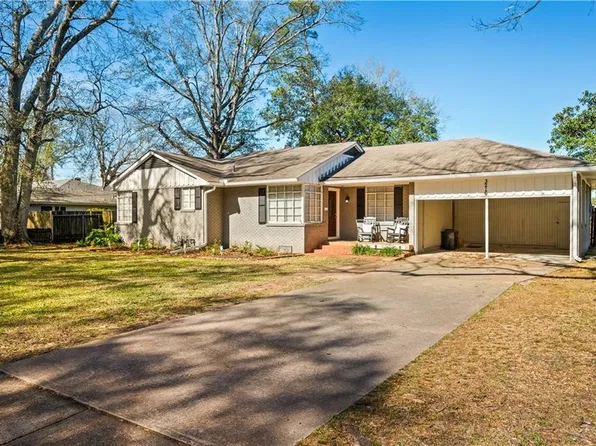 3216 Madonna Dr, Alexandria, LA 71301