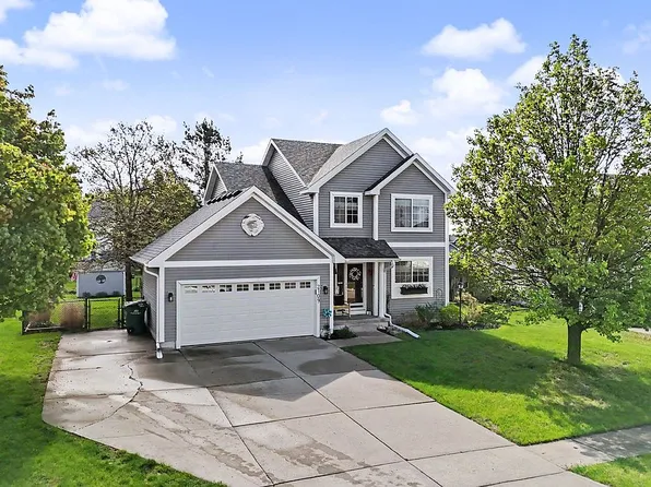 2109 NW Maple St, Ankeny, IA 50023