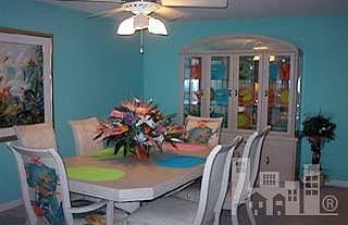 2nd image of 1423 S Lake Park #1E