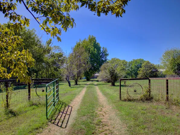 37433 S 4450th Rd, Vinita, OK 74301