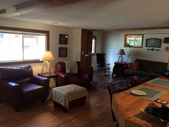 2nd image of 462-795 Rainbow Dr