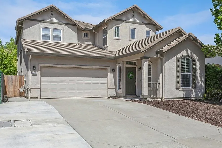 2975 Frigatebird Dr photo 1