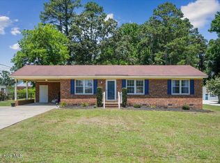 1910 Carolina Cir, Goldsboro, NC 27530