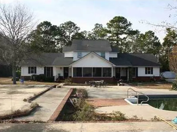 341 Steeple Chase Ln, Richmond Hill, GA 31324