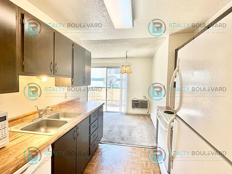 3929 Clear Acre Ln #200 — Photo 21