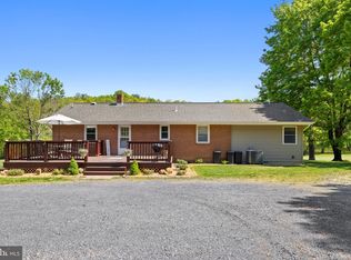 91 Smedley Ln, Browntown, VA 22610