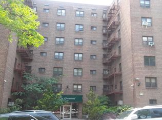 8730 204th St APT A26, Hollis, NY 11423