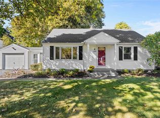 125 Cloverdale Rd, Rochester, NY 14616