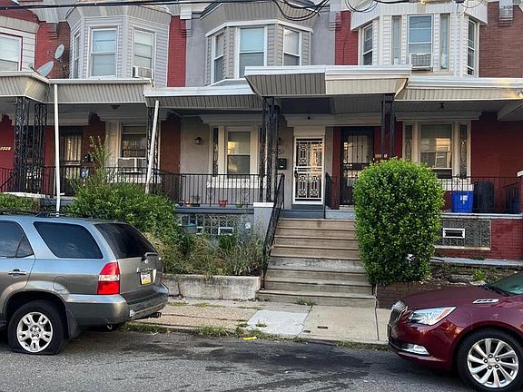 2nd image of 5553 Larchwood Ave