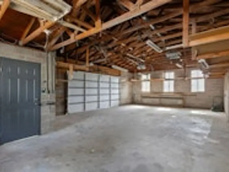 2085 N 900th St W — Photo 53